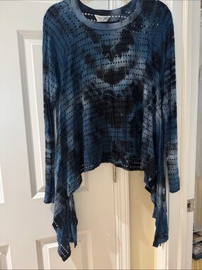 Hardtail Blue Tie-Dye Perforated Handkerchief Hem Top
